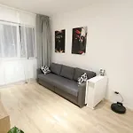 Noble View Apartman *